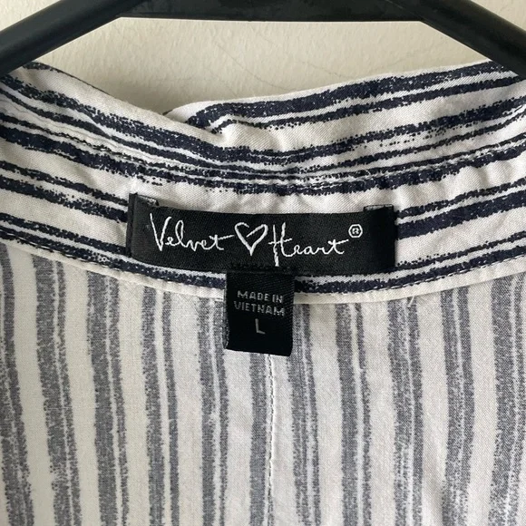 Velvet Heart Black and White Striped Button Down Shirt - Picture 2 of 9